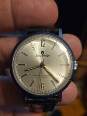 Vintage Sovereign Men Or Woman Watch 30mm Cream Dial Manual Wind